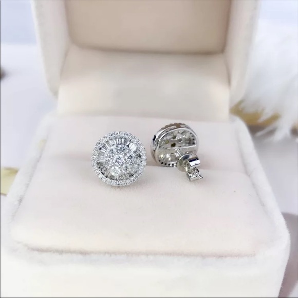 New 925 Silver Round Lovely Diamond Earrings - Picture 4 of 5